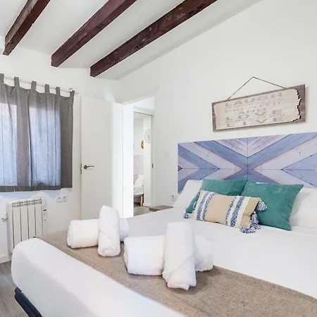 Сasa de vacaciones Two Floor House In The Center Valencia